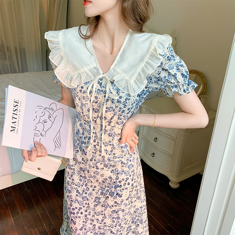 Dresses for Female  Blusas Elegantes for Women Summer Chiffon Floral Dress Sweet Ruffled Puff Sleeve Sexy Dress Lady Empire